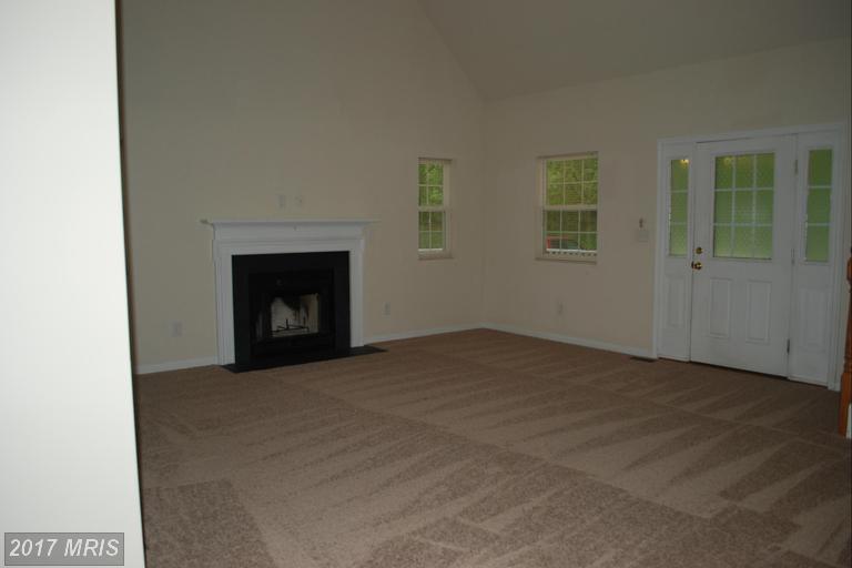8137 Hoover Dr