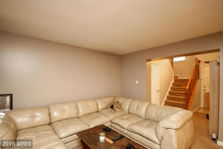 1002 Wind Ridge Dr