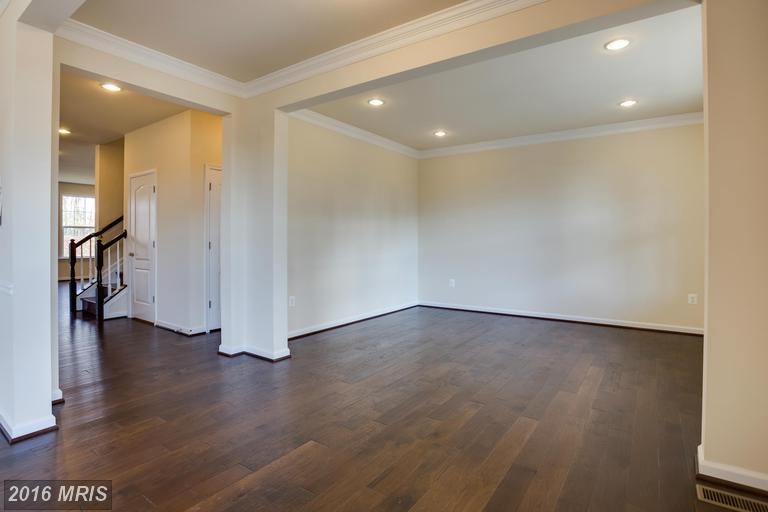513 Alder Dr