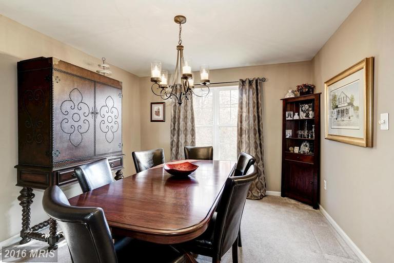 30 Francis Ct