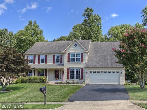 49 Brittany Ln