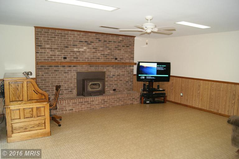 For Sale: 68 Midway Rd Stafford, VA 22554