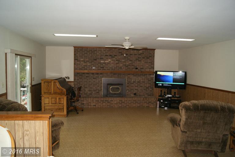 For Sale: 68 Midway Rd Stafford, VA 22554