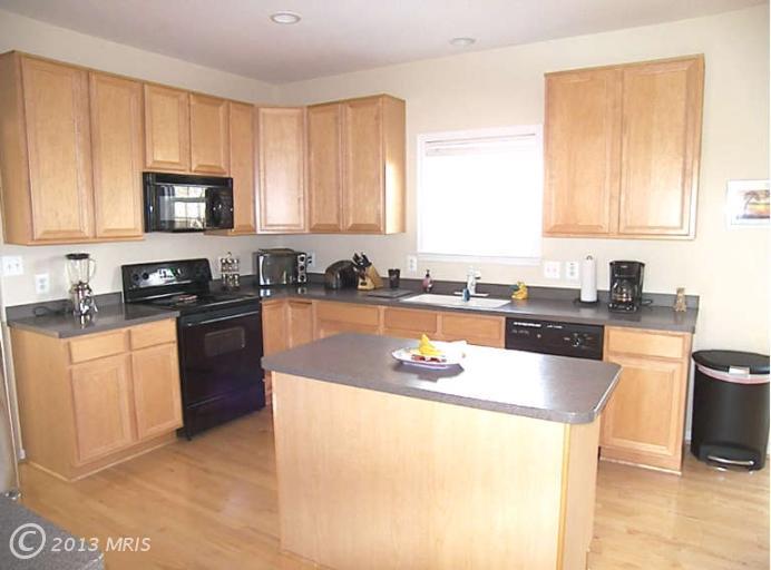 25 Wells Rd