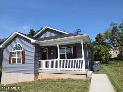 321 Stickley St