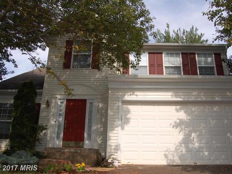 318 Lewis St