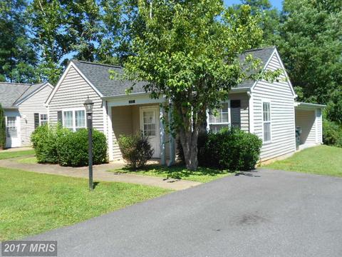 114 Maddox Dr