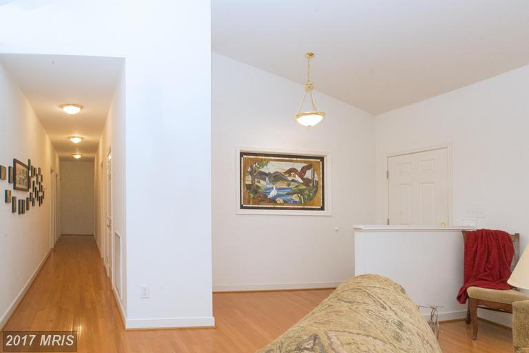 5316 Wyndemere Cir