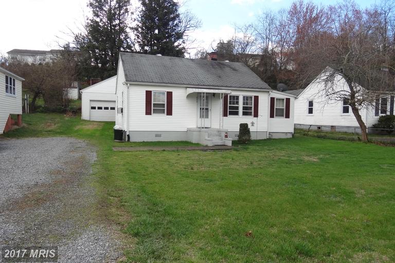 106 Charles St