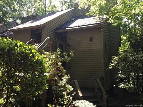54 A Villa Ridge Dr #A