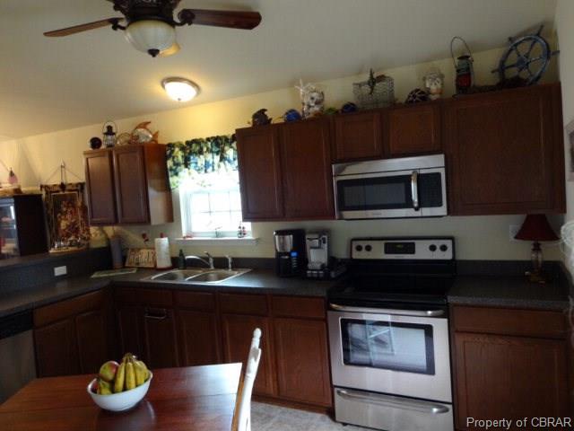 3641 Canoe House Rd