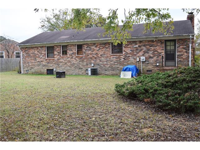 7336 Lark Cir