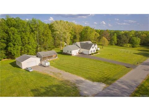15907 Old Castle Rd
