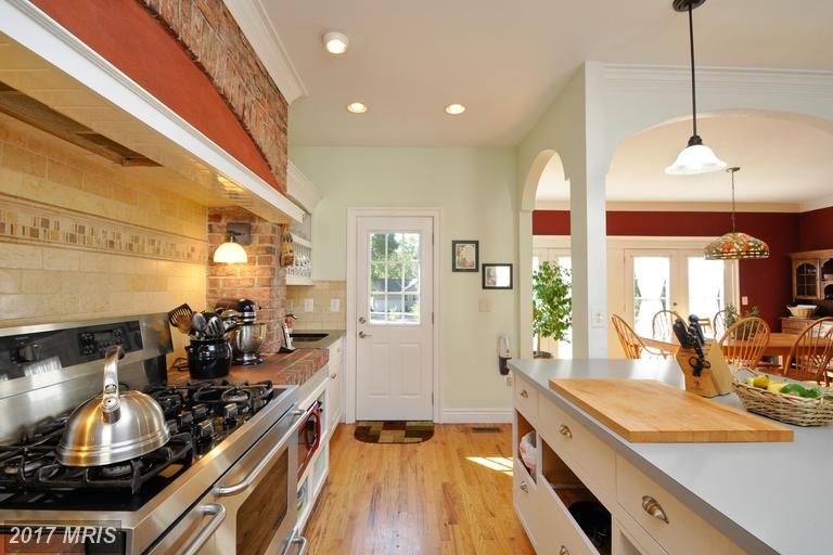 91 Laurelwood Dr