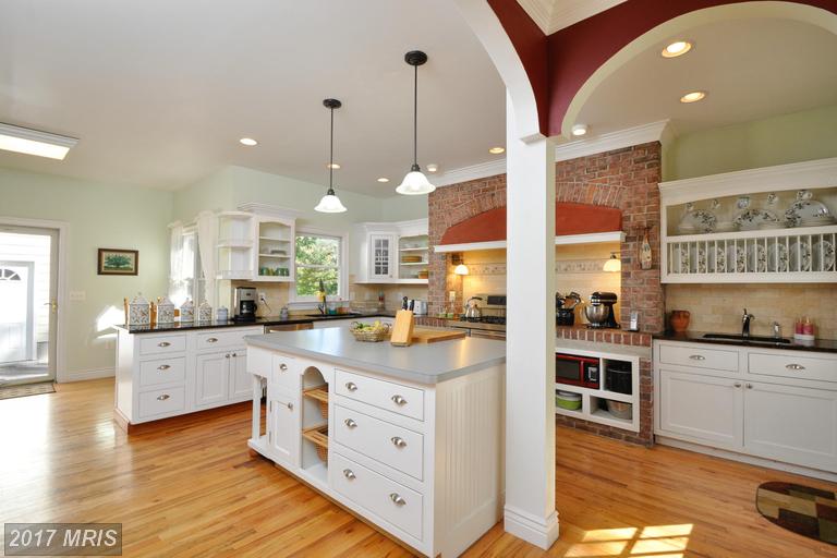 91 Laurelwood Dr