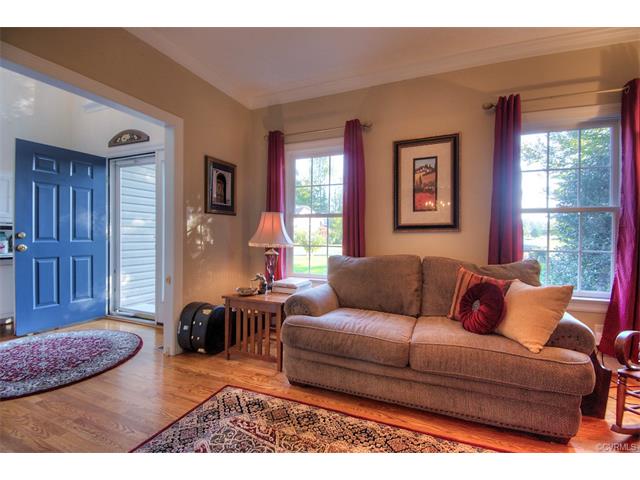 5430 Gentry Dr
