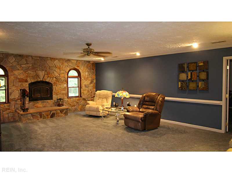 1088 Reed Dr