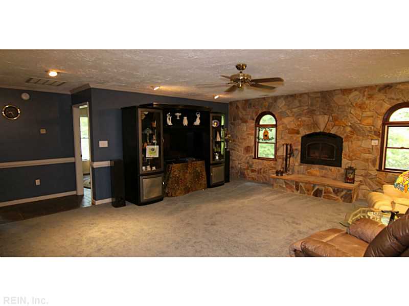 1088 Reed Dr