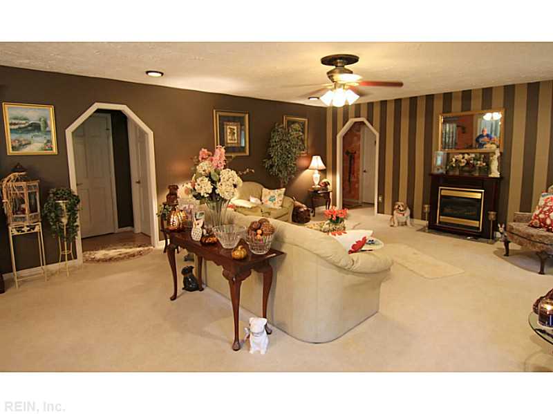 1088 Reed Dr