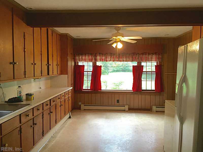 234 Neck O Land Rd