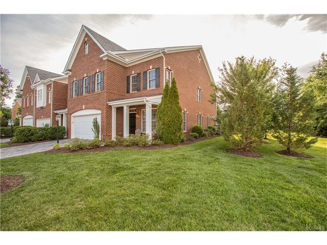 11729 Thaddeus Dr