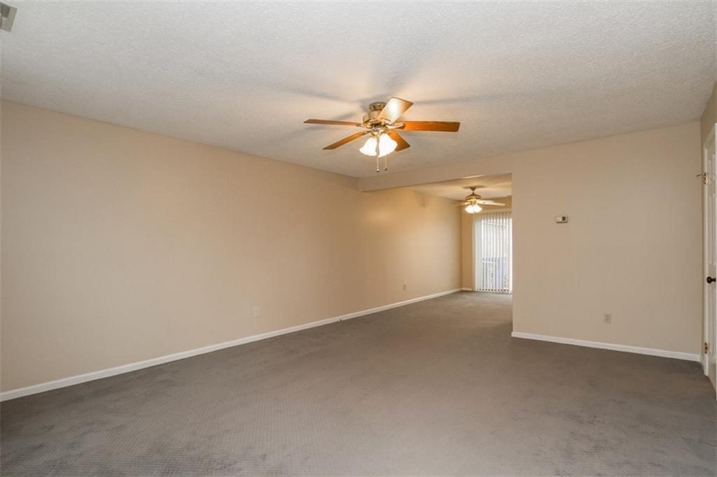 928 Spinnaker Ct