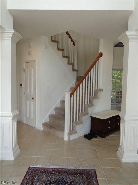 2201 Elijah St