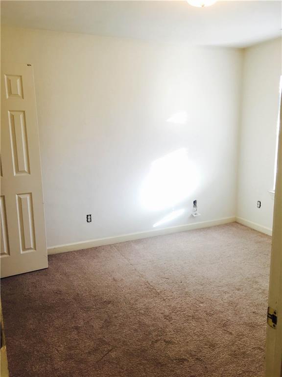 1351 Linden Ave