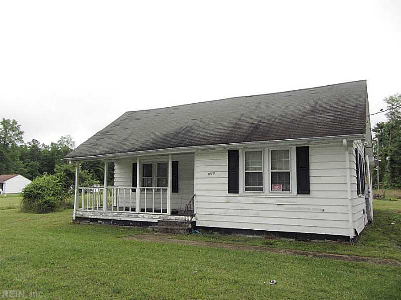 For Sale: 1926 Carolina Rd Suffolk, VA 23434
