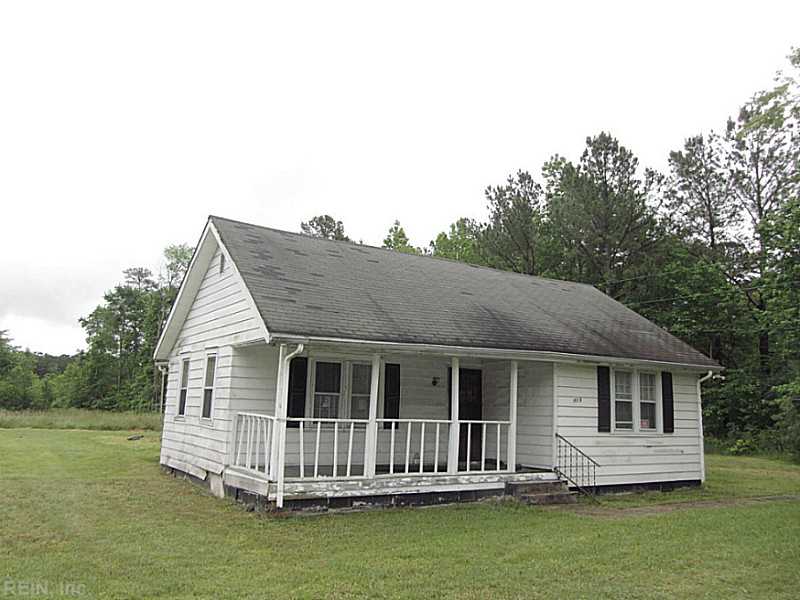For Sale: 1926 Carolina Rd Suffolk, VA 23434
