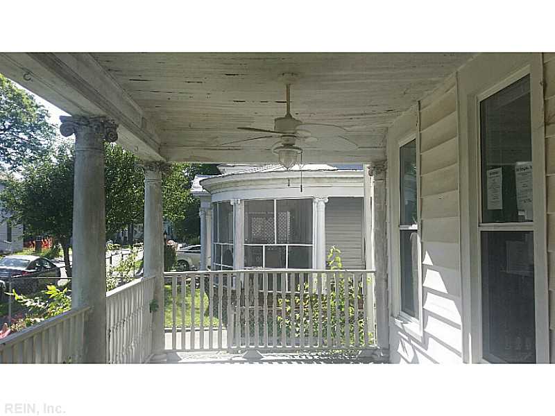 For Sale: 216 Pearl St Suffolk, VA 23434