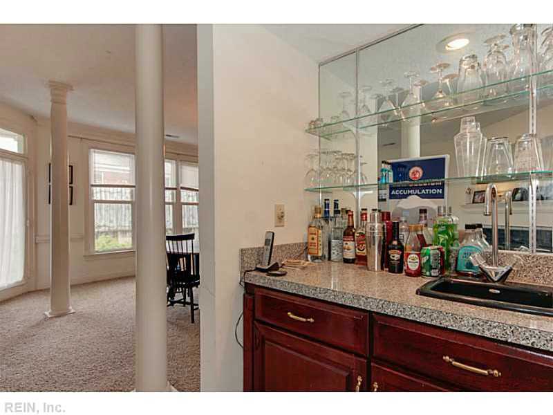 1048 Collection Creek Way