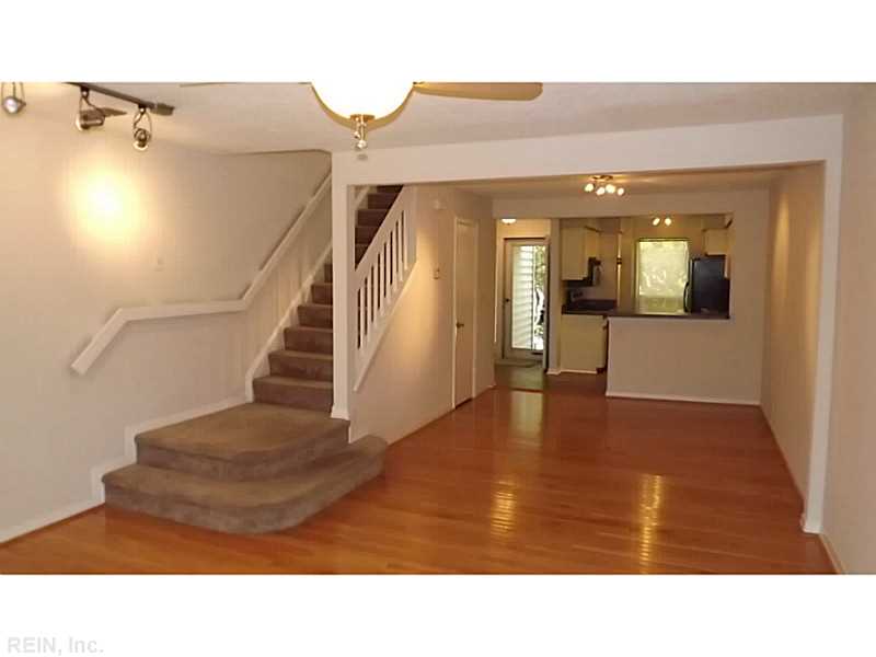2710 Windship Pt