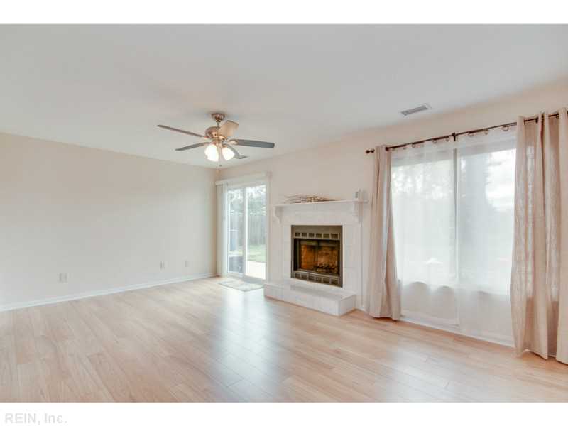1037 Culmer Dr