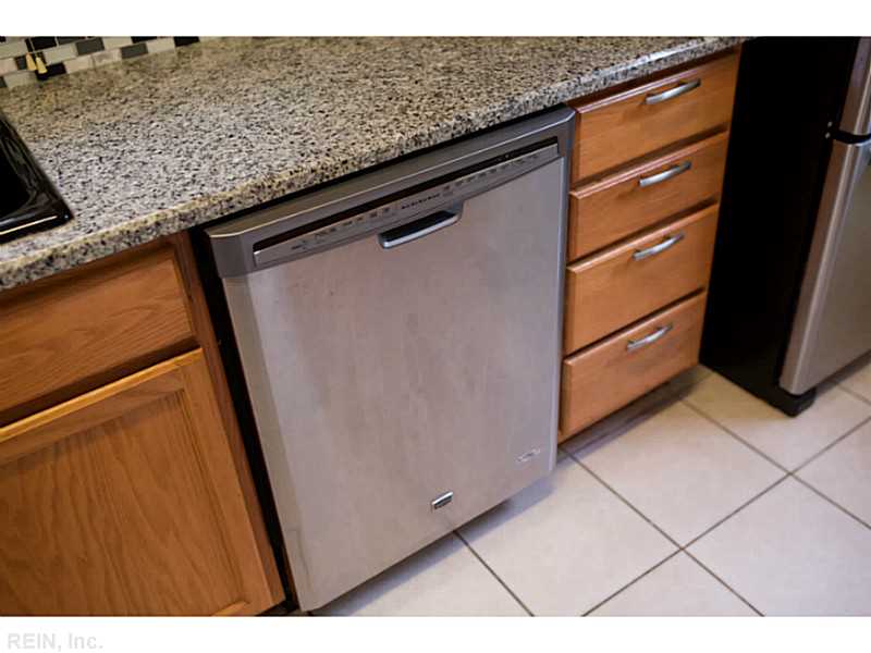 For Sale: 5407 Shell Rd Virginia Beach, VA 23455