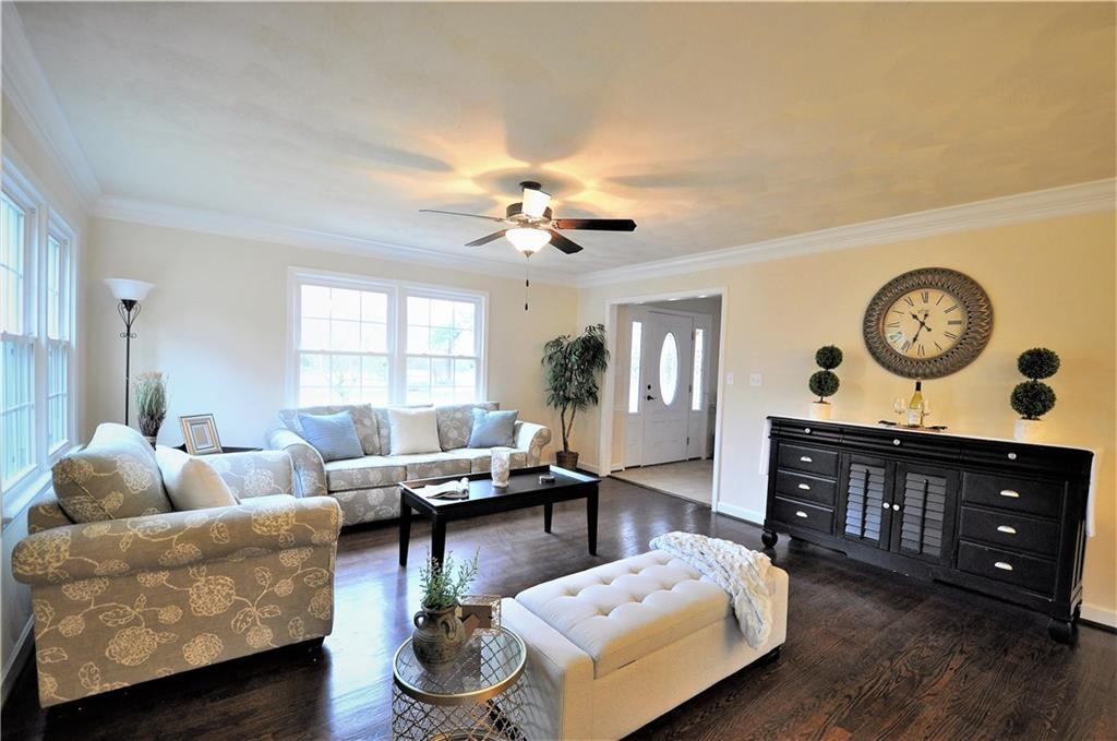 2872 Salem Rd