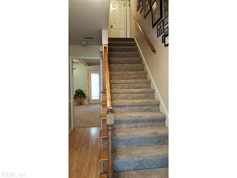 380 Gainsborough Rd