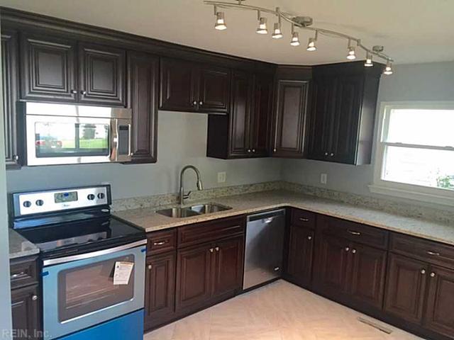 333 Lavender Ln