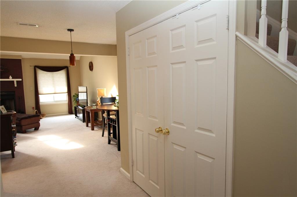 1605 Hathern Ct