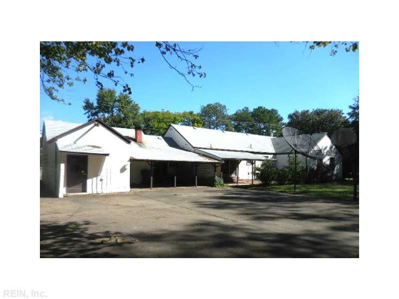 5121 Providence Rd