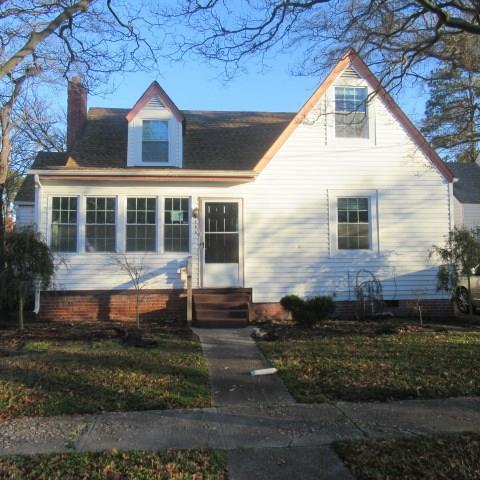 182 W Randall Ave