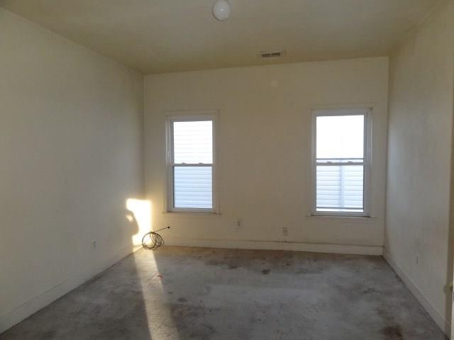 835 Lexington St