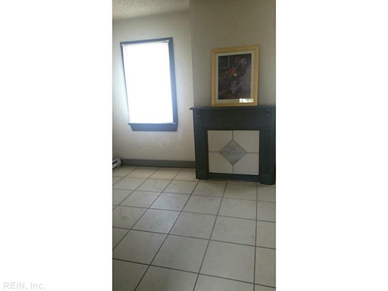 For Sale: 860 B Ave Norfolk, VA 23504