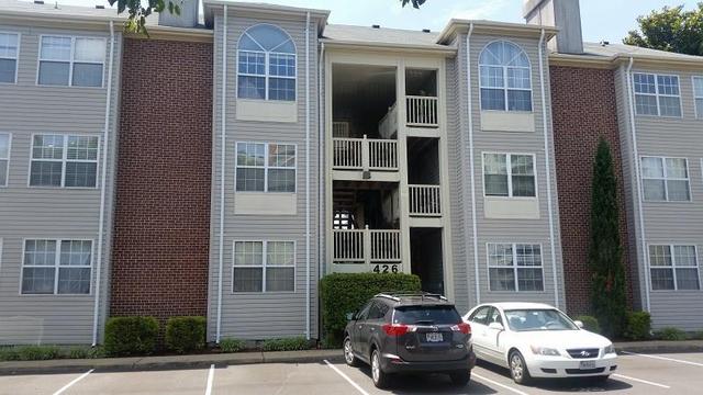 426 Delaware Ave #226