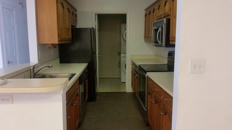 426 Delaware Ave #226
