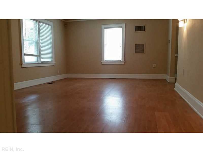 For Sale: 2004 Saint Denis Ave Norfolk, VA 23509