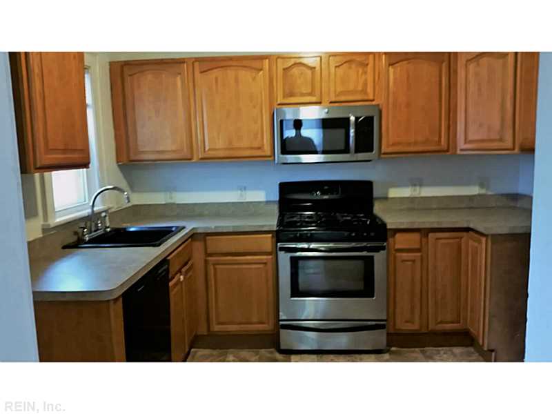 For Sale: 2004 Saint Denis Ave Norfolk, VA 23509