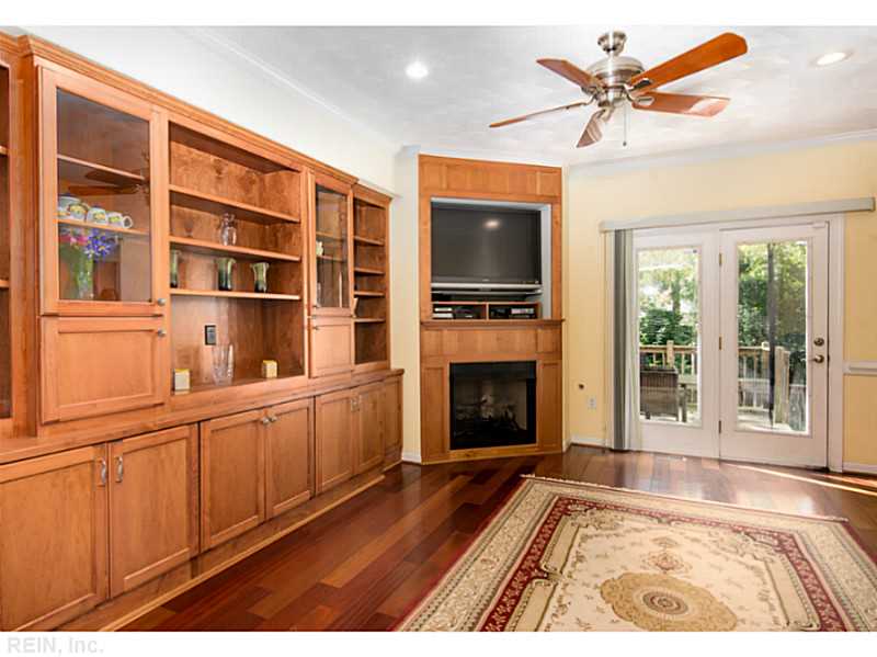 1333 Baecher Ln