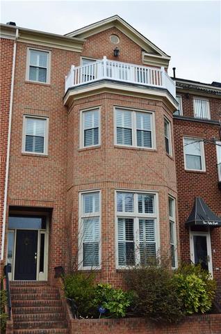 262 W Tazewell St