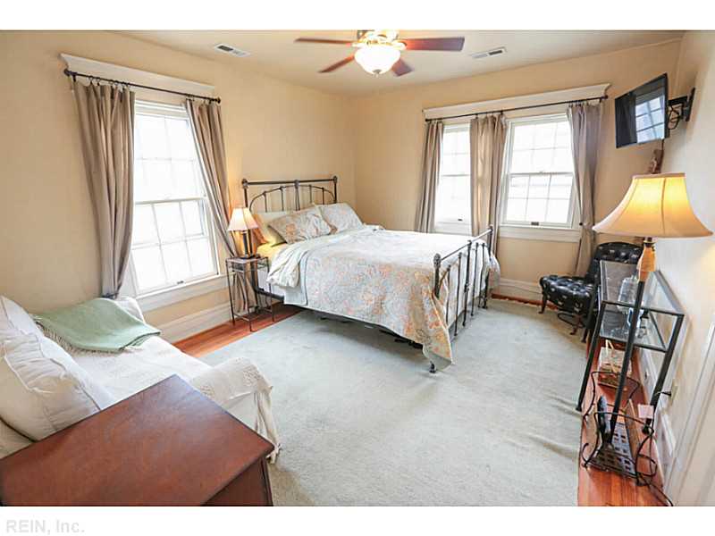 For Sale: 833 Brandon Ave Norfolk, VA 23517